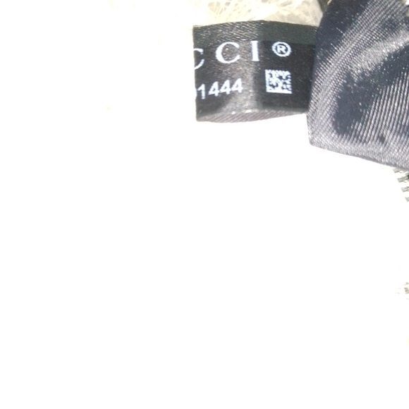 Gucci Messenger Bag - Picture 7 of 8